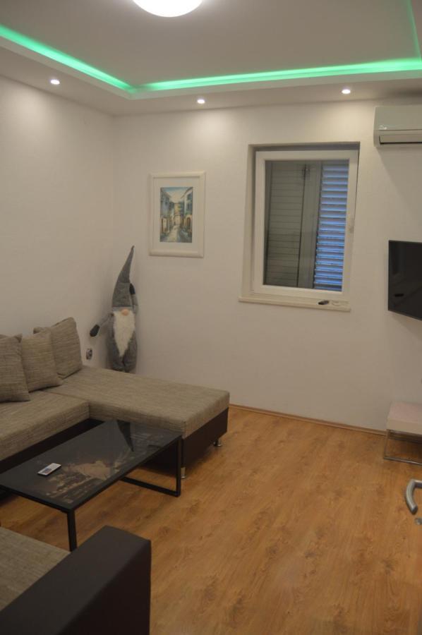 Ferienwohnung Lipa Mare Solin Exterior foto